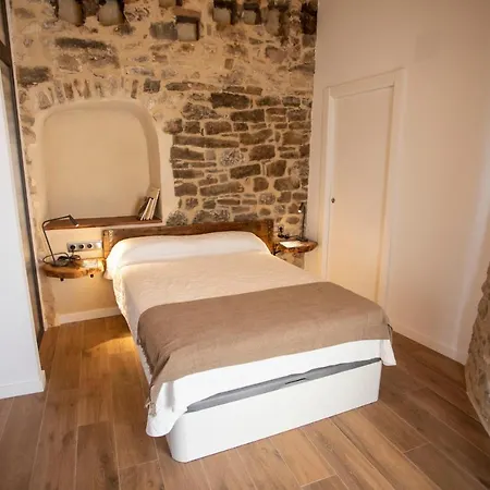 Casa Sanui. Turistics Rurals Apartment Estorm