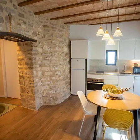 Casa Sanui. Turistics Rurals * Estorm