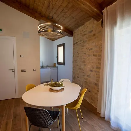 Casa Sanui. Turistics Rurals