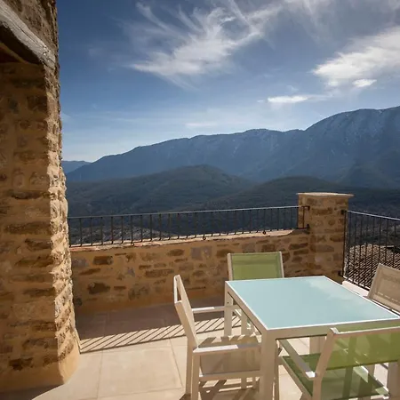 Casa Sanui. Turistics Rurals Apartment