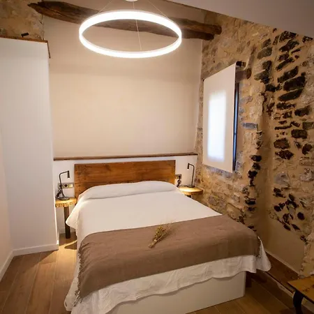 Casa Sanui. Turistics Rurals Apartment Estorm