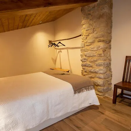 Casa Sanui. Turistics Rurals * Estorm